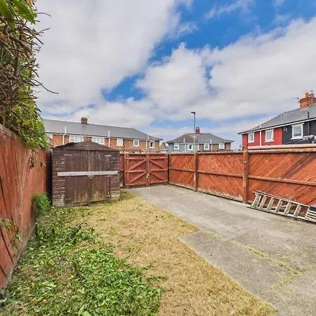 Apartment New Spacious By Signature - Free Parking Middlesbrough